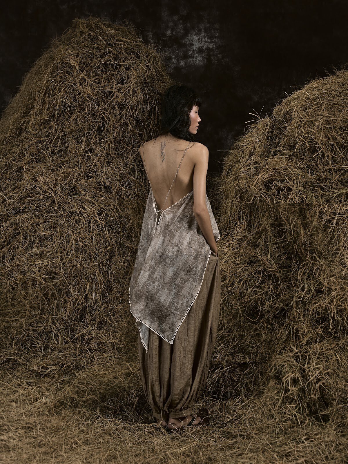 LÃNG ĐÃNG SILK CAMISOLE TOP