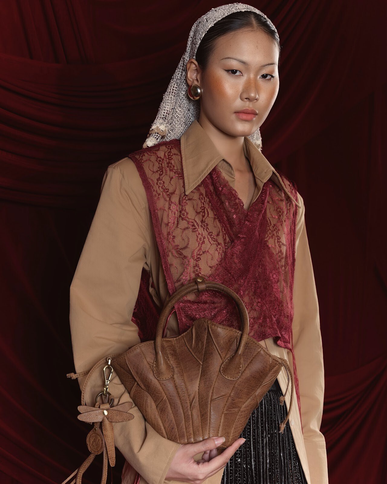 Đỏ Lửa Lace Top
