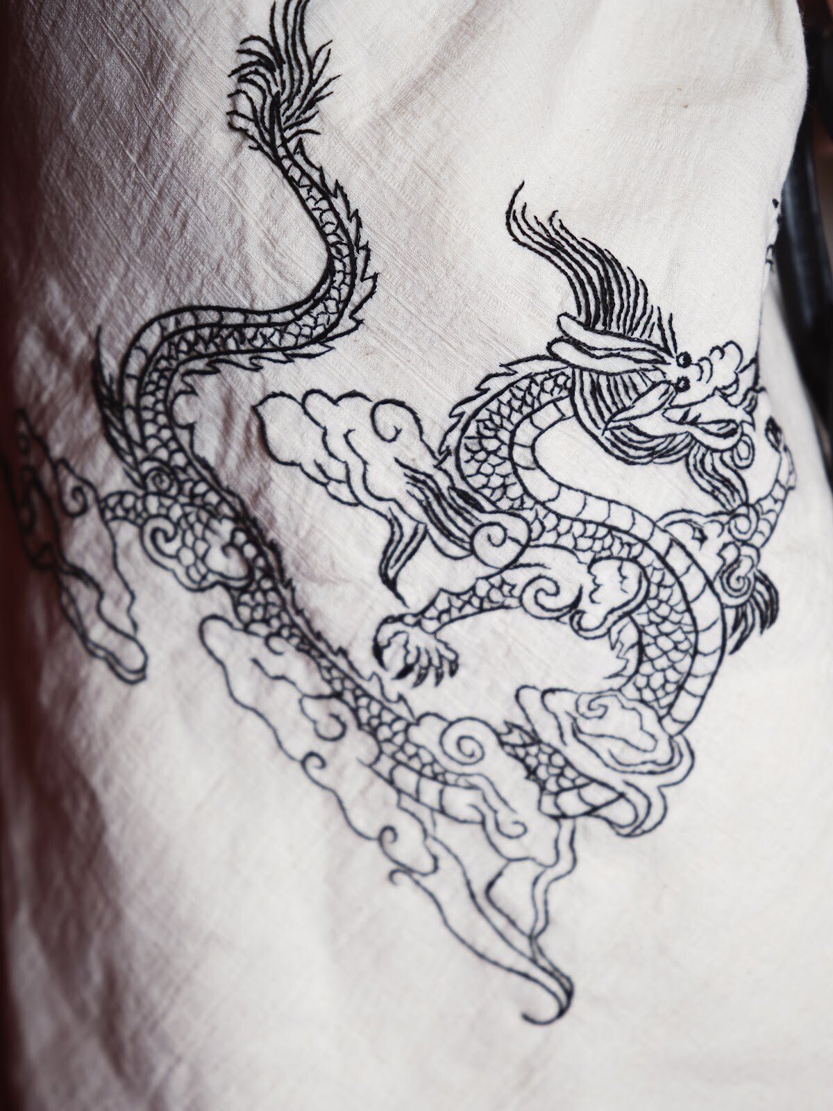 Long Hồ Linen Hand-embroidery Halter Top